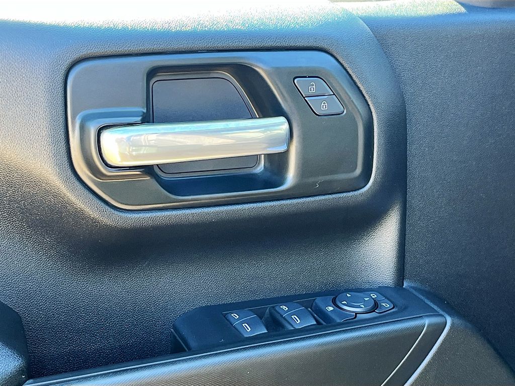 Used 2025 Black Chevrolet Custom Trail Boss image 18
