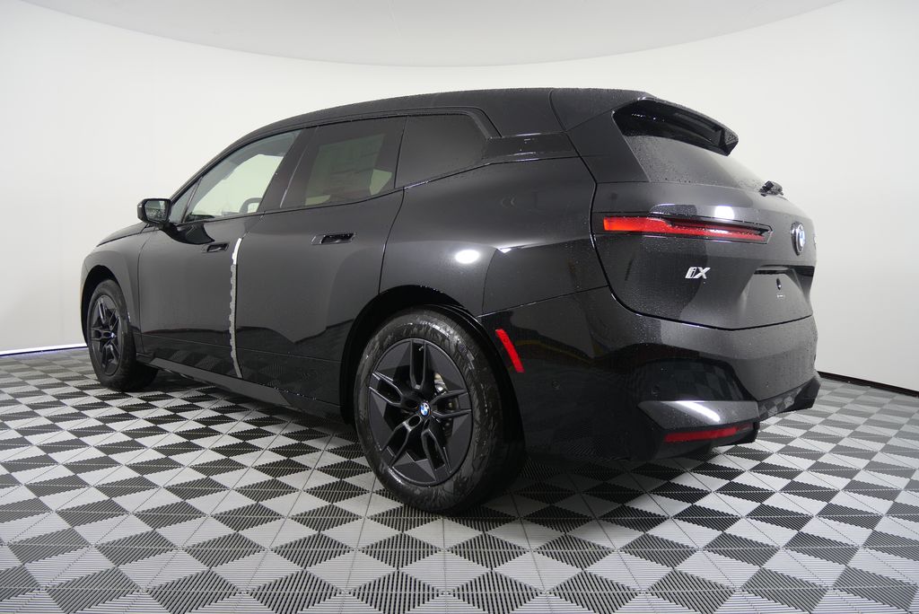 2026 BMW iX  5