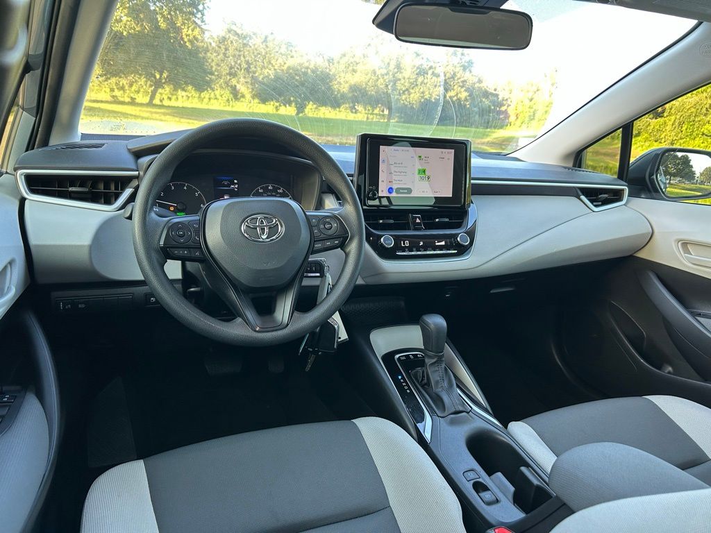 Thumbnail: 2025 Toyota Corolla - 11