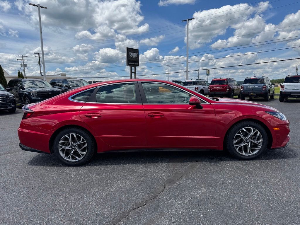 2021 Hyundai Sonata SEL Red at Phil Fitts Ford