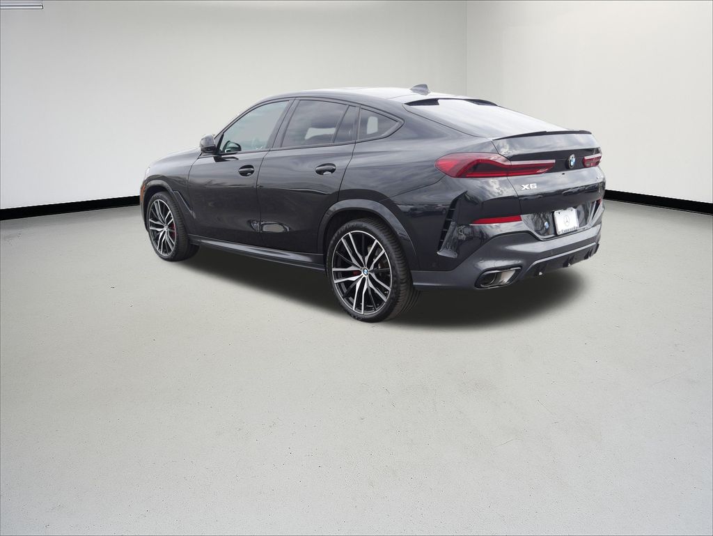 Thumbnail: 2023 BMW X6 - 3