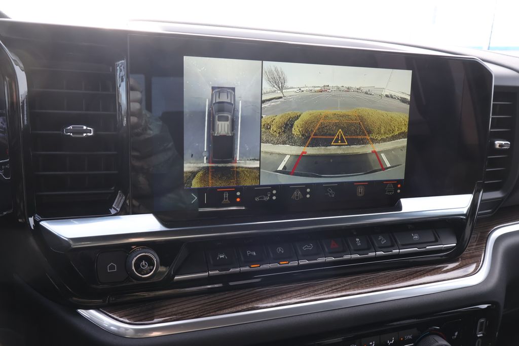 Thumbnail: 2024 Chevrolet Silverado 1500 - 26