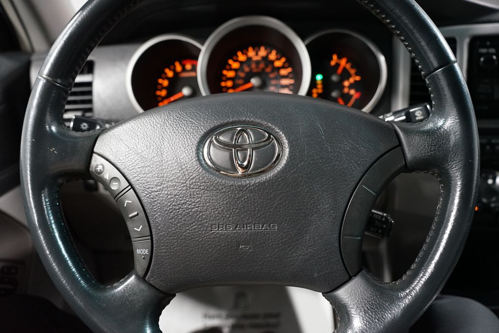 Thumbnail: 2008 Toyota 4Runner - 12
