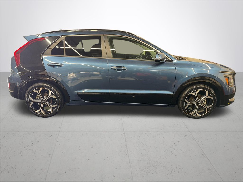 2023 Kia Niro Plug-In Hybrid SX