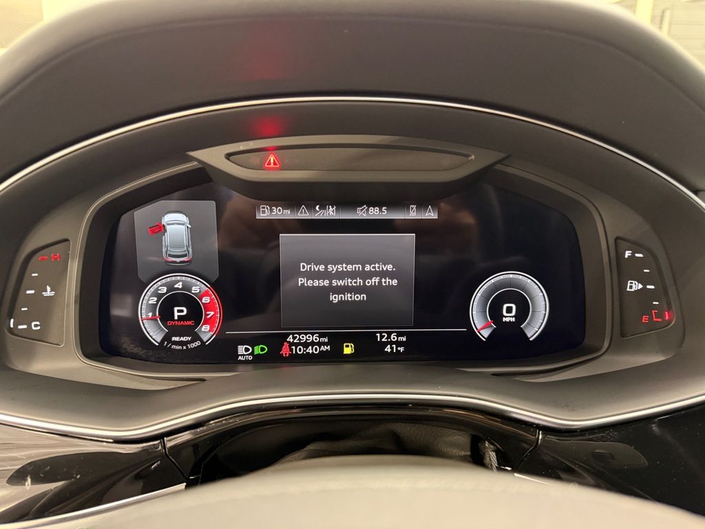 Thumbnail: 2021 Audi SQ8 - 15