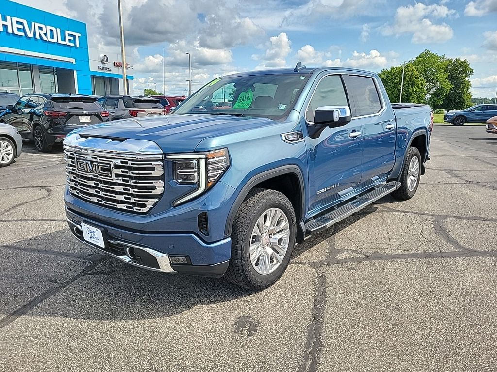 2024 GMC Sierra 1500 Denali Crew Cab 4WD