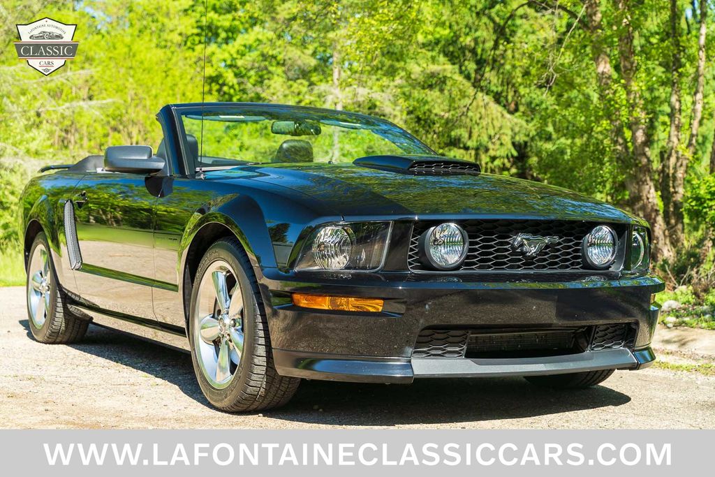 2007 Ford Mustang 249
