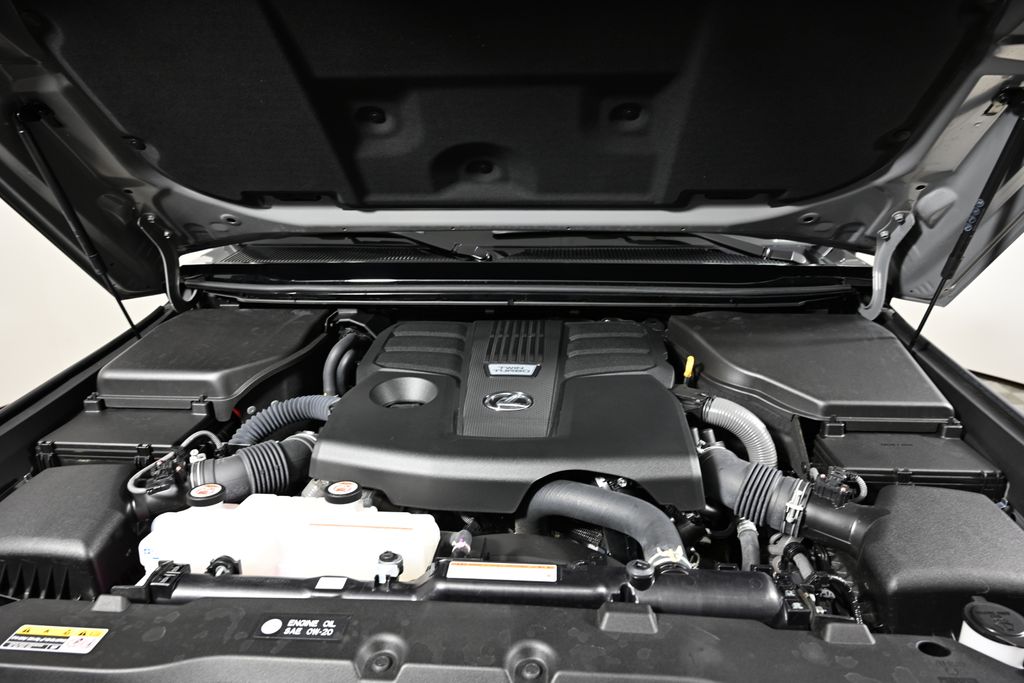 Thumbnail: 2025 Lexus GX - 27