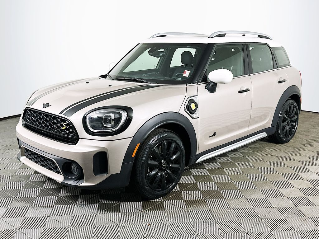 Rooftop Gray Metallic 2023 MINI Countryman Hybrid Plug-in Cooper SE ALL4 AWD SUV / Crossover All-Wheel Drive 6-Speed Automatic