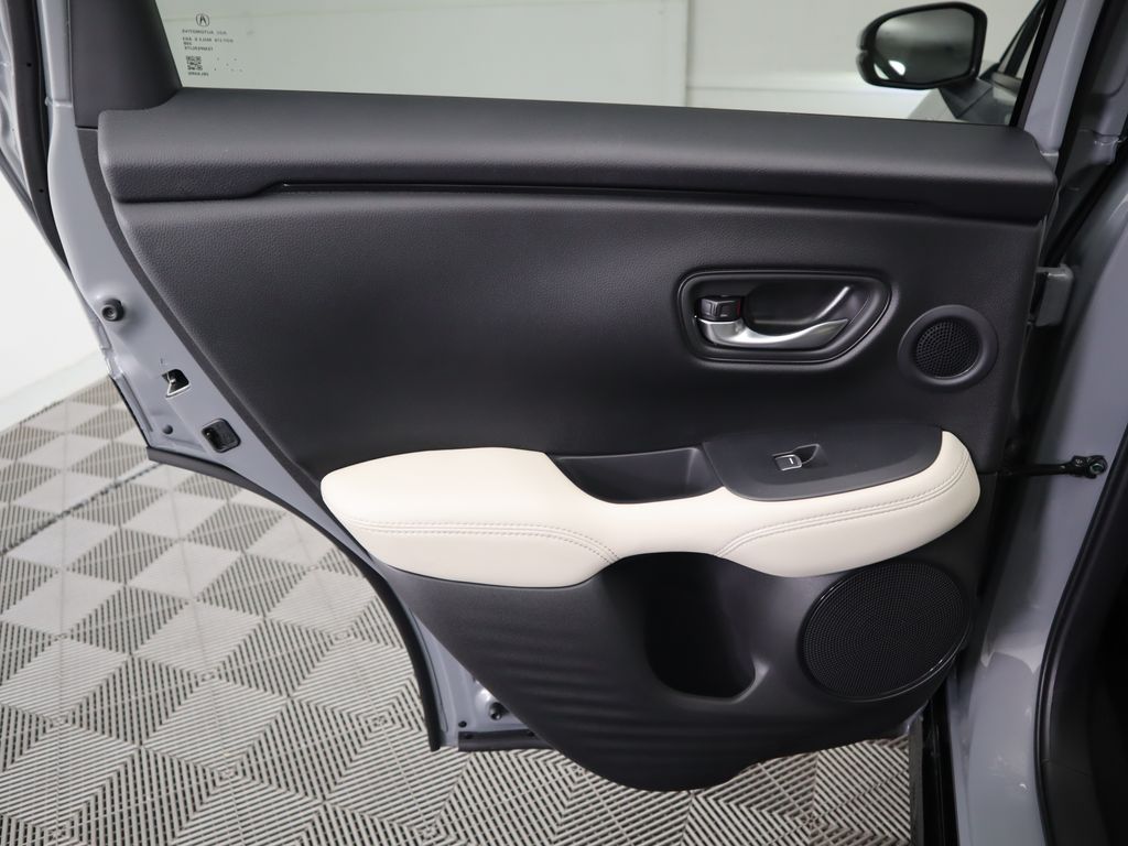 2025 Acura ADX A-SPEC 27