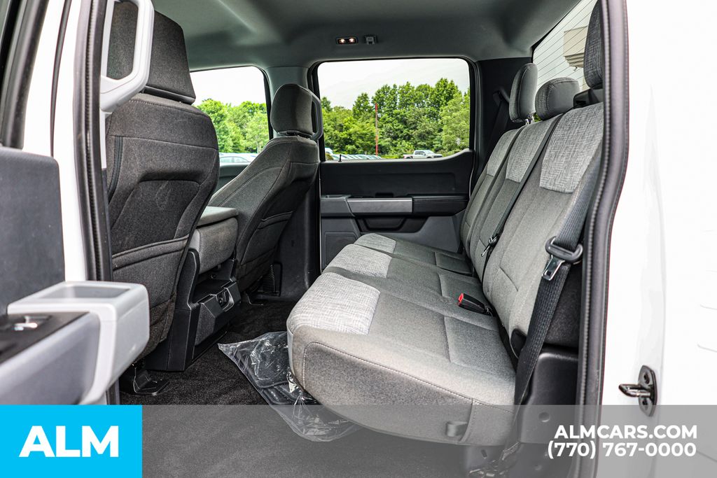 Used 2023 White Ford XLT image 19