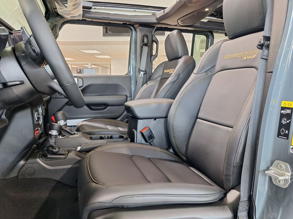 New 2025 Jeep Wrangler SUV
