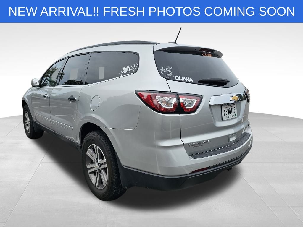 2017 Chevrolet Traverse 2LT 5