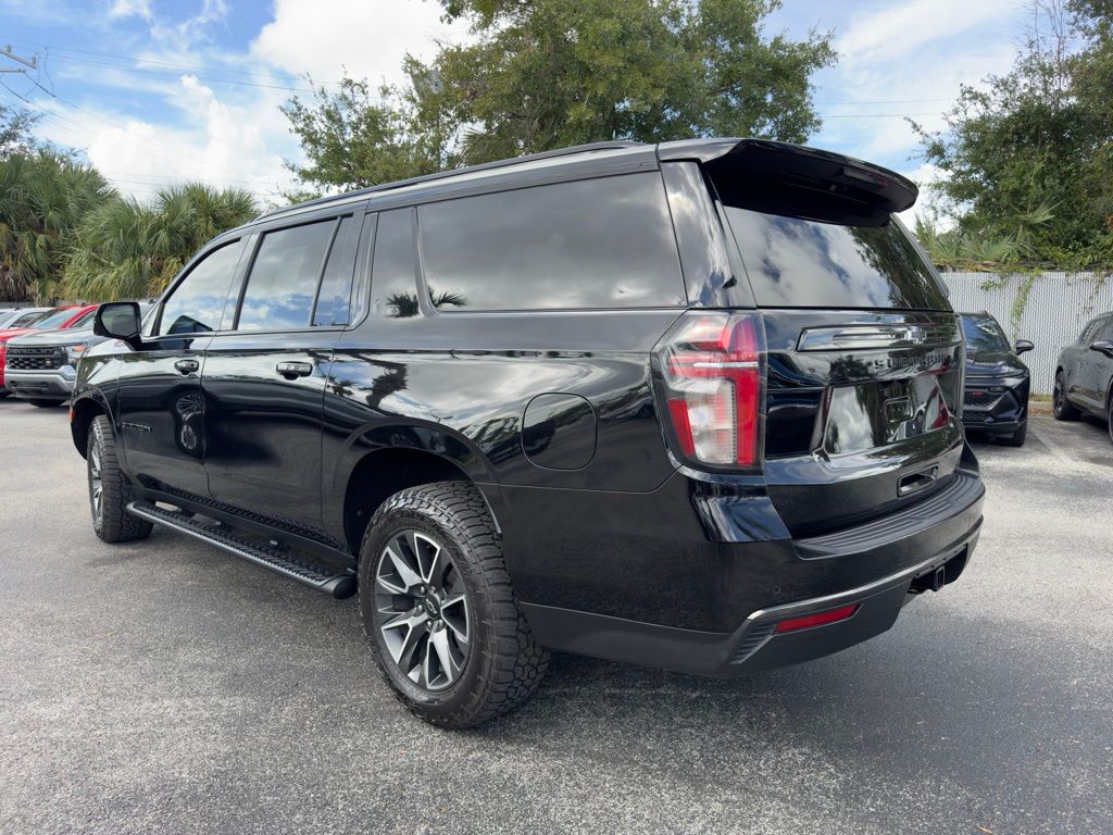 2021 Chevrolet Suburban Z71 6