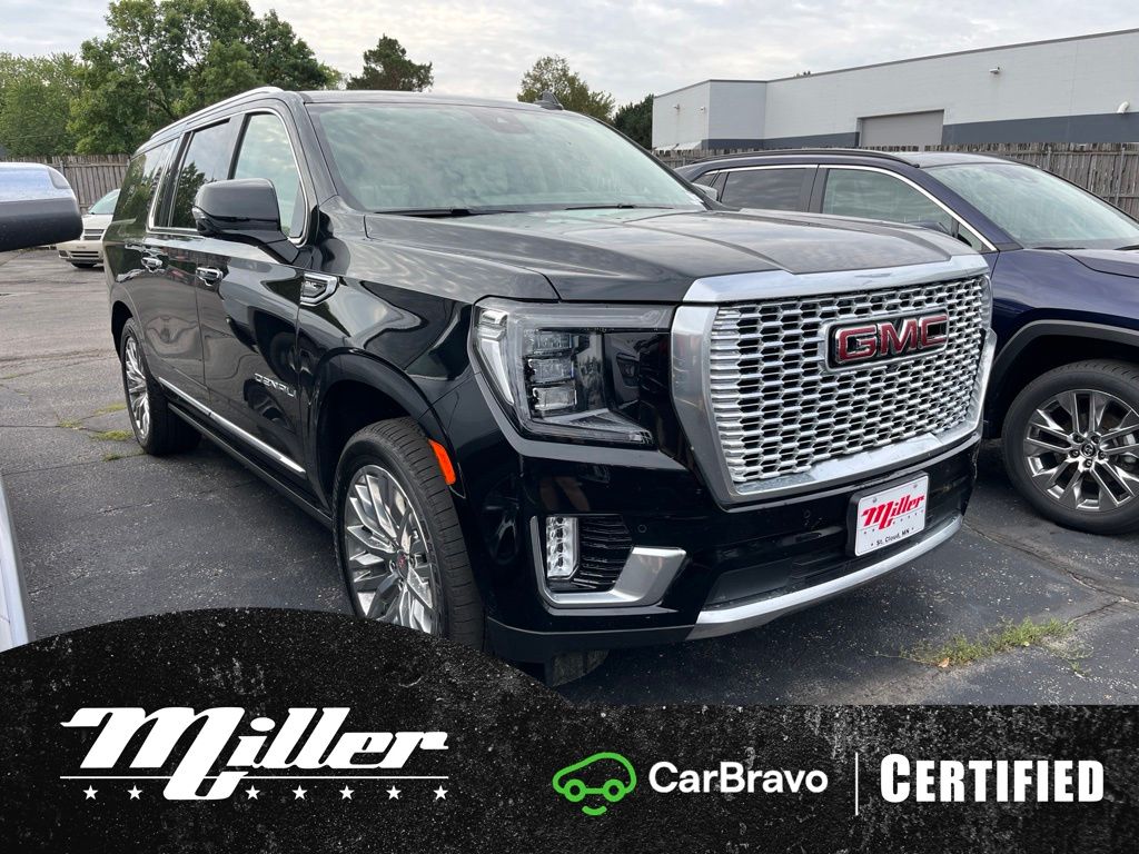  2024 GMC Yukon XL Denali 4WD   