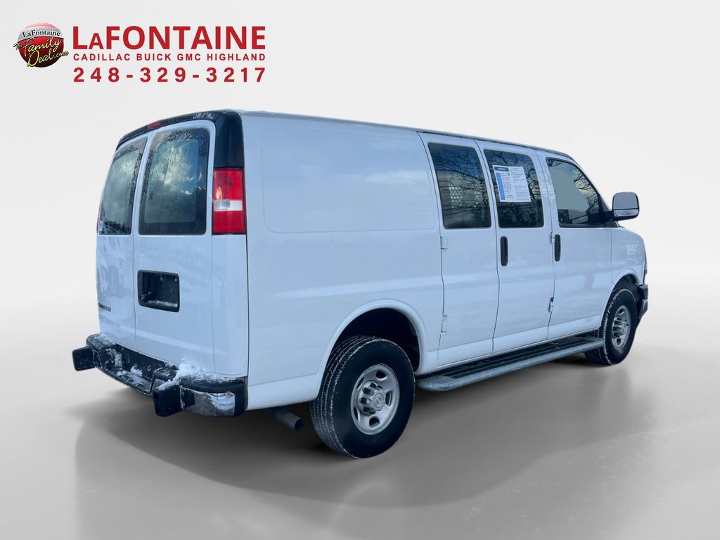 2022 Chevrolet Express 2500 Work Van 7