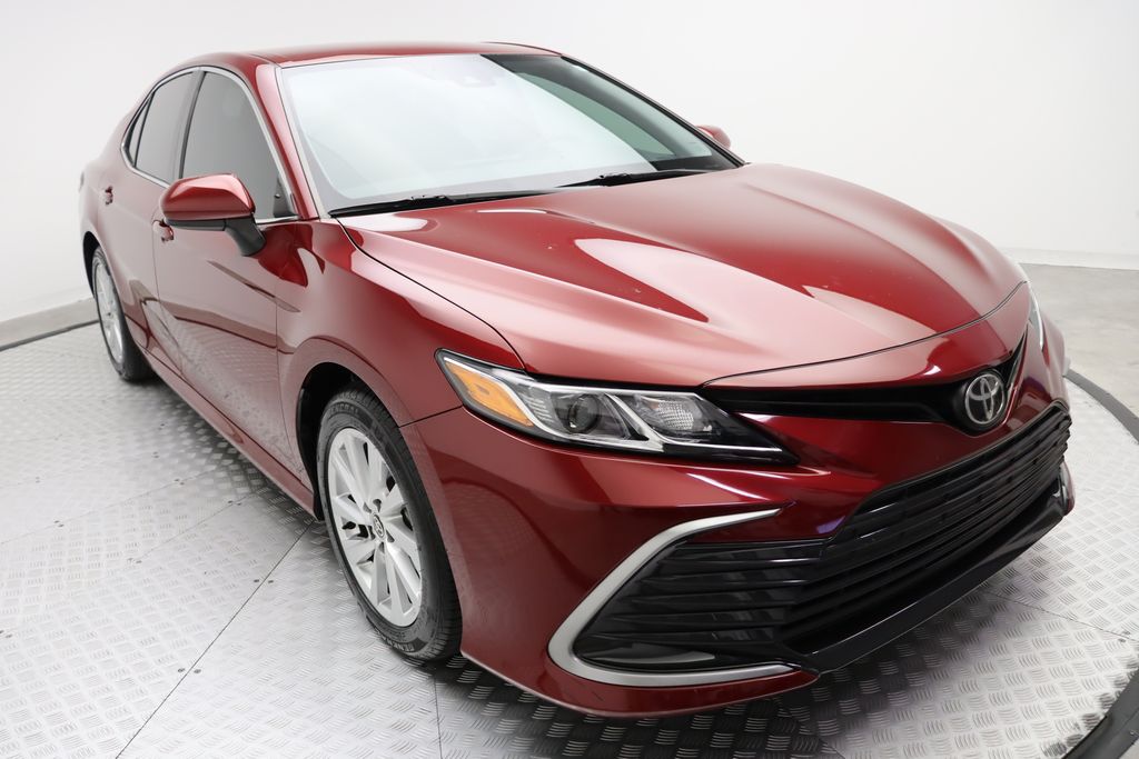 2021 Toyota Camry LE 6