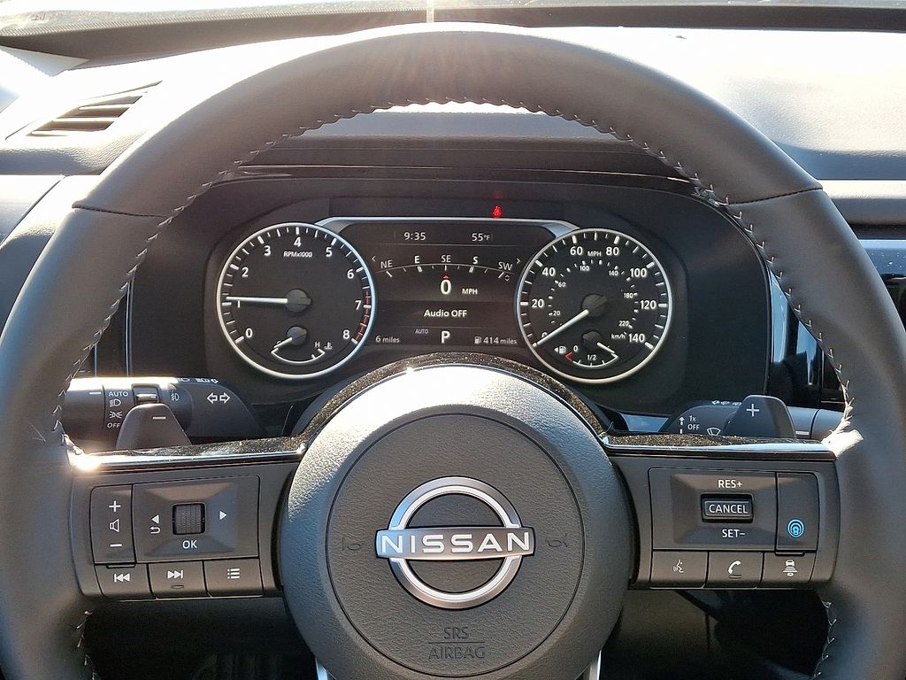 Thumbnail: 2025 Nissan Pathfinder - 9