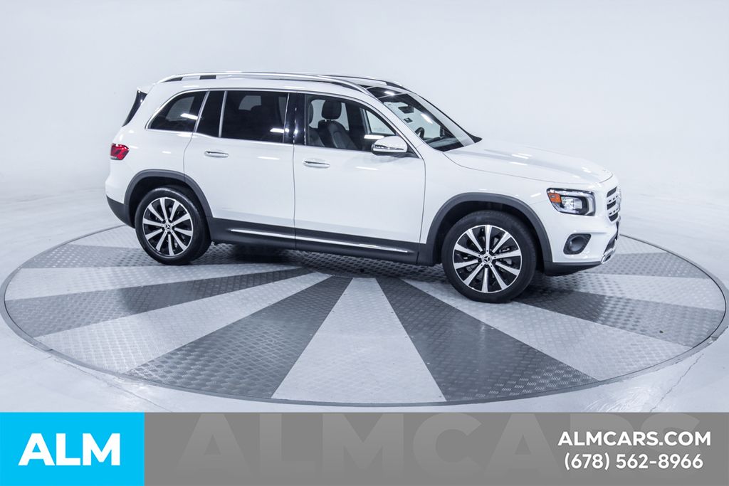 Used 2022 White Mercedes-Benz GLB 250 image 13