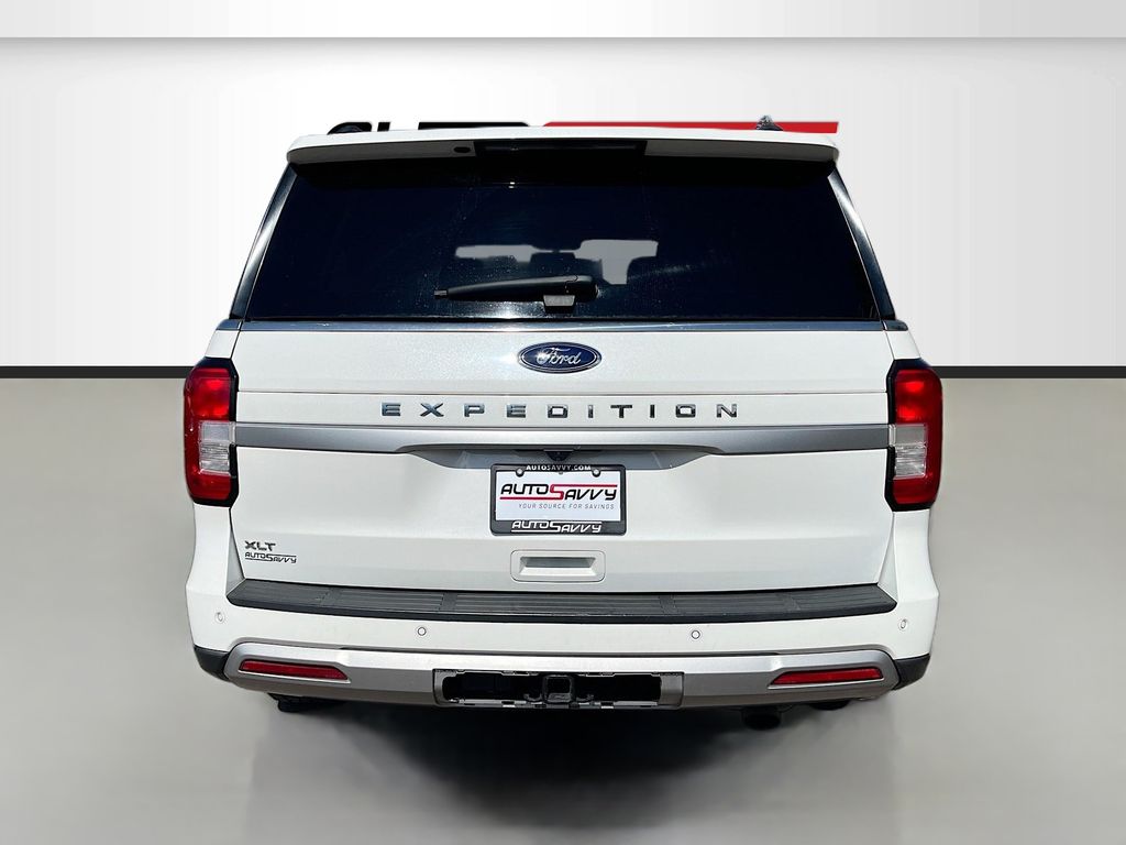 Used 2023 White Ford XLT image 6