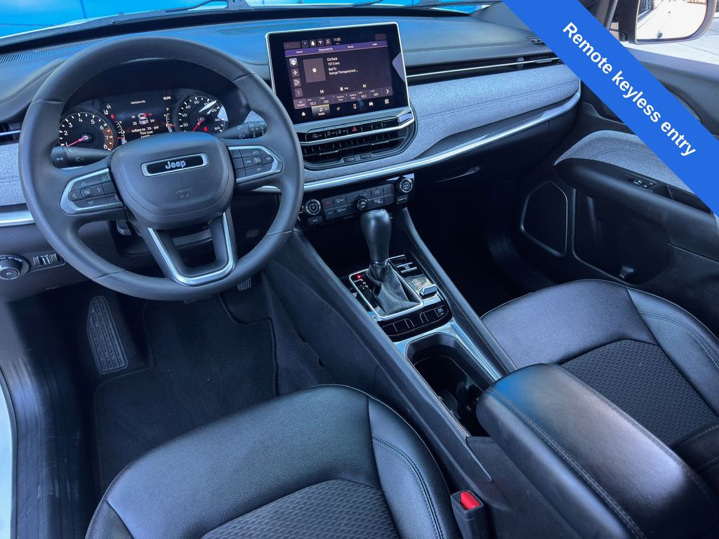 2024 Jeep Compass Latitude - 2