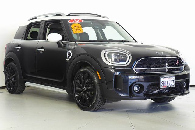 2024 MINI Cooper S Countryman Signature 4