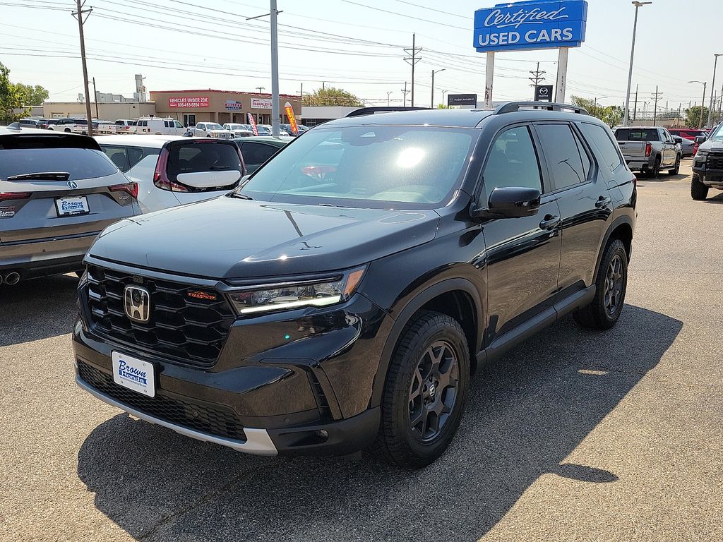 2025 Honda Pilot TrailSport  at Brown Honda