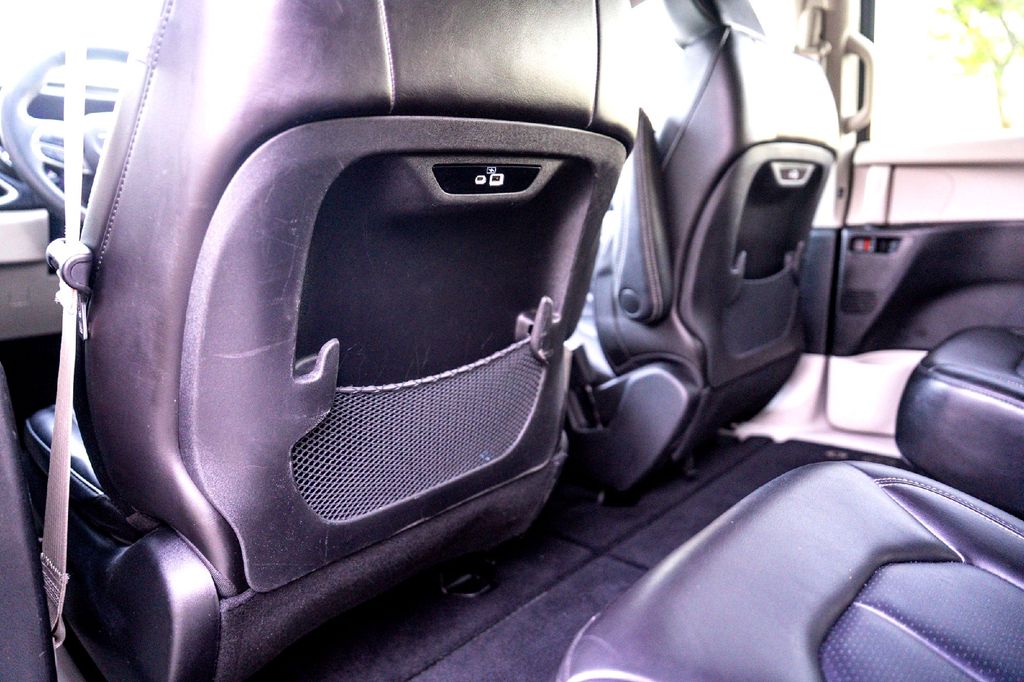 Used Car 2023 Chrysler Pacifica  Touring L For Sale Under $30,000 In Taylor, Texas