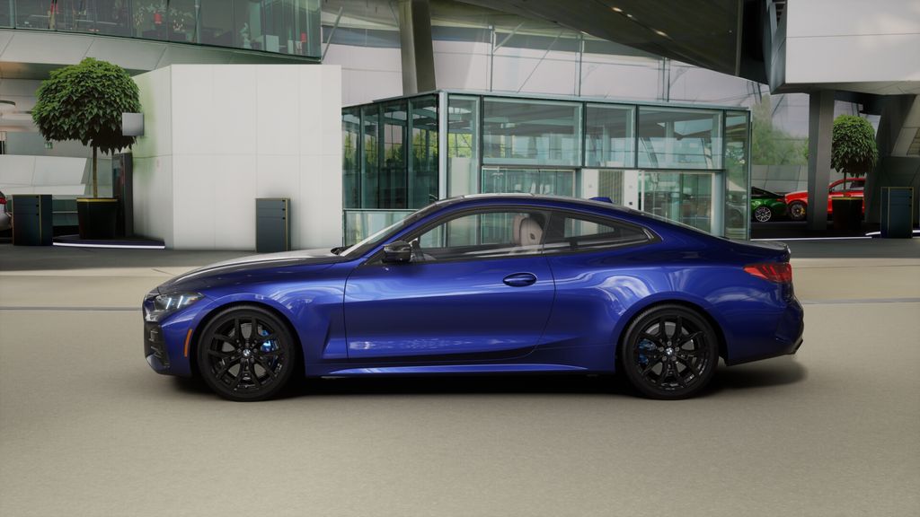 Thumbnail: 2026 BMW 4 Series - 4