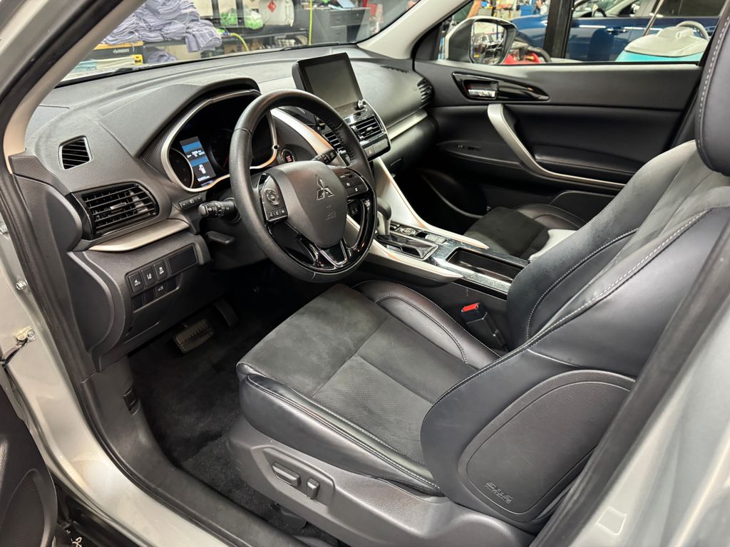 2025 Mitsubishi Eclipse Cross SE