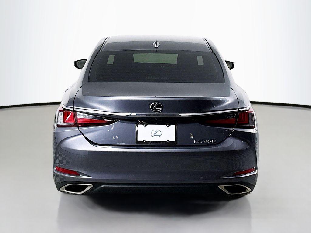 Thumbnail: 2021 Lexus ES - 6