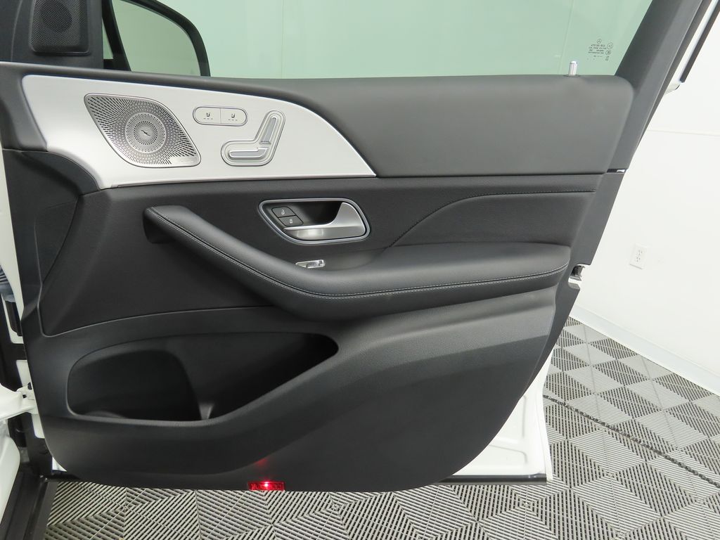 2022 Mercedes-Benz GLE 350 25