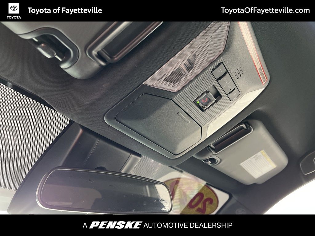 Thumbnail: 2022 Toyota RAV4 - 23