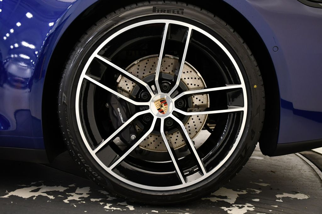 Thumbnail: 2026 Porsche 911 - 24