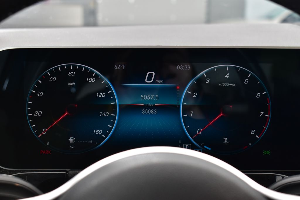 2021 Mercedes-Benz GLA 250 4MATIC 14