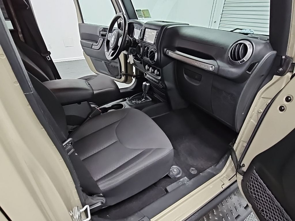 2017 Jeep Wrangler Unlimited Willys photo