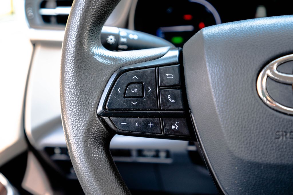 Used 2022 Toyota Sienna Van