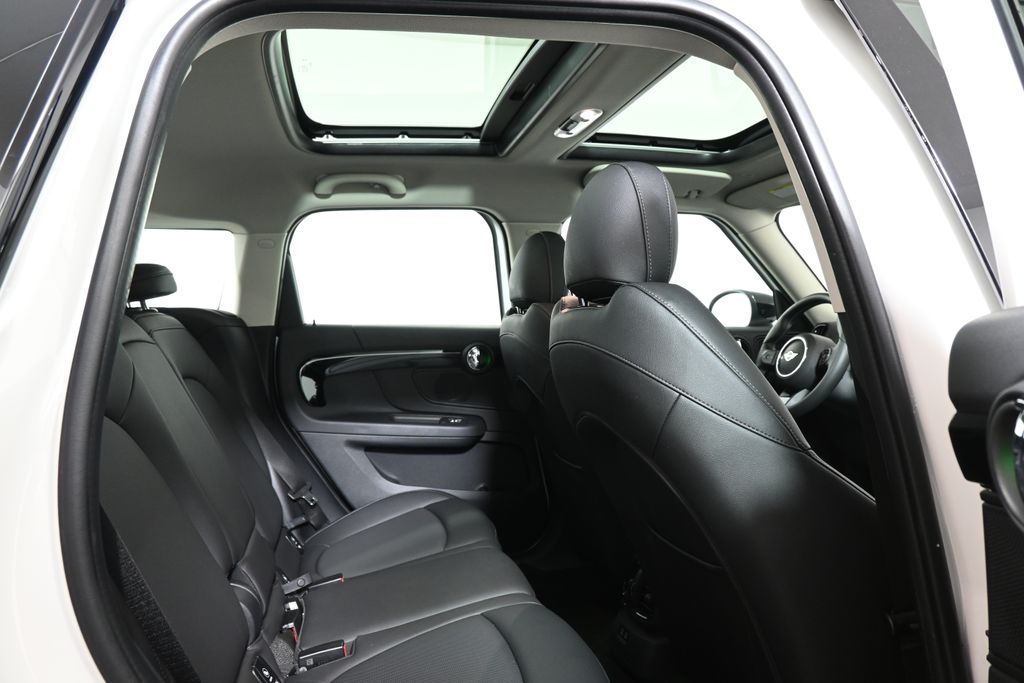 2023 MINI Cooper Countryman Signature 26