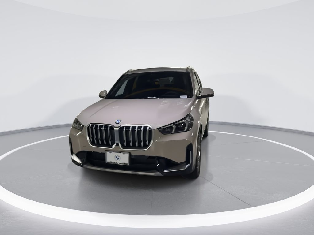 Thumbnail: 2026 BMW X1 - 3