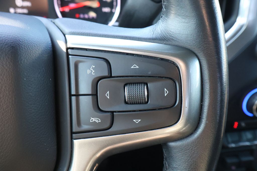 Thumbnail: 2021 Chevrolet Silverado 1500 - 20