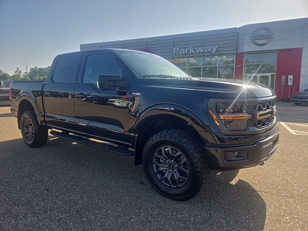Agate Black Metallic 2025 Ford F-150 Pickup Truck Four-Wheel Drive Automatic
