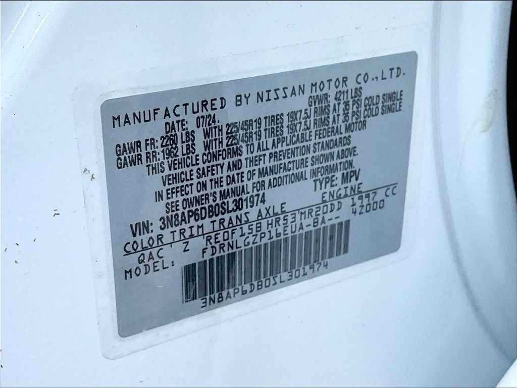 2025 Nissan Kicks — photo 17
