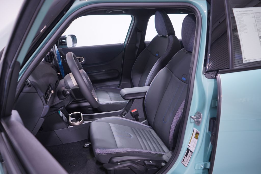 Thumbnail: 2026 MINI Cooper - 7