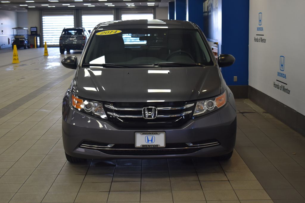 2014 Honda Odyssey LX 10