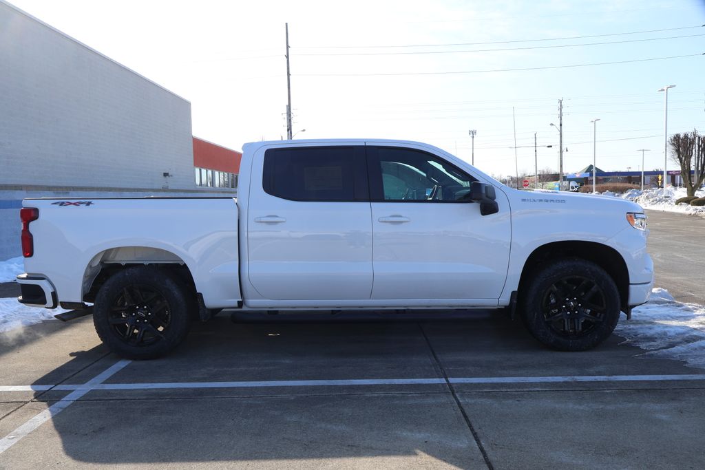 Thumbnail: 2026 Chevrolet Silverado 1500 - 4