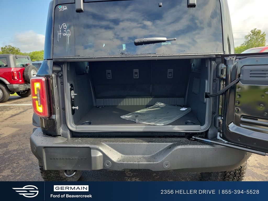 New 2026 Black Ford Outer Banks image 27