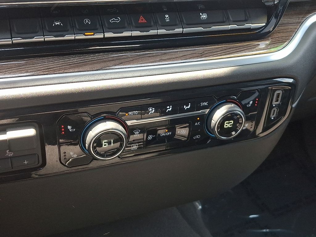 Thumbnail: 2026 Chevrolet Silverado 1500 - 16