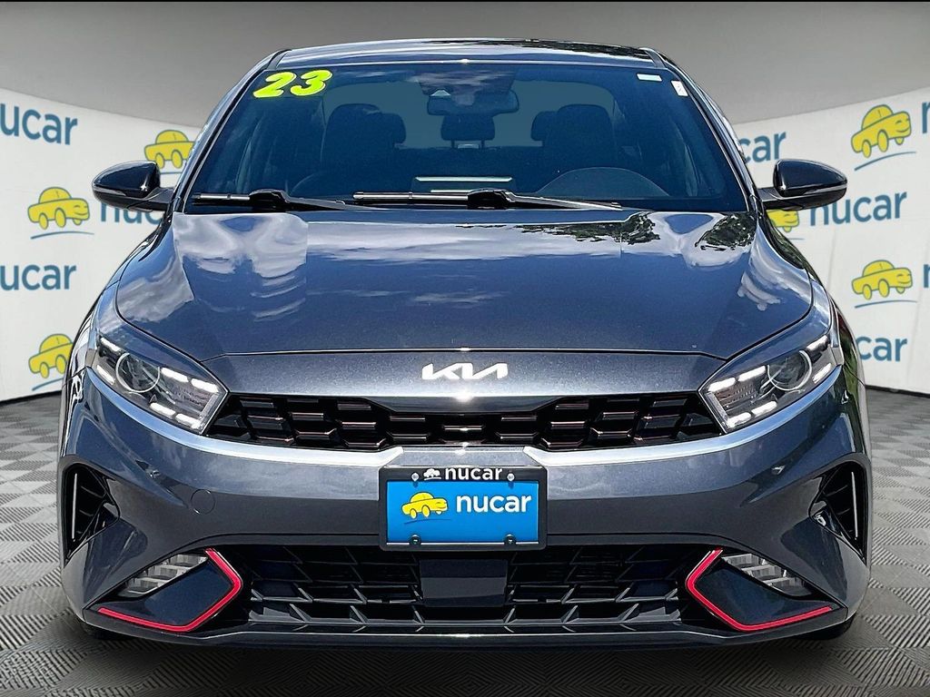 2023 Kia Forte — photo 2