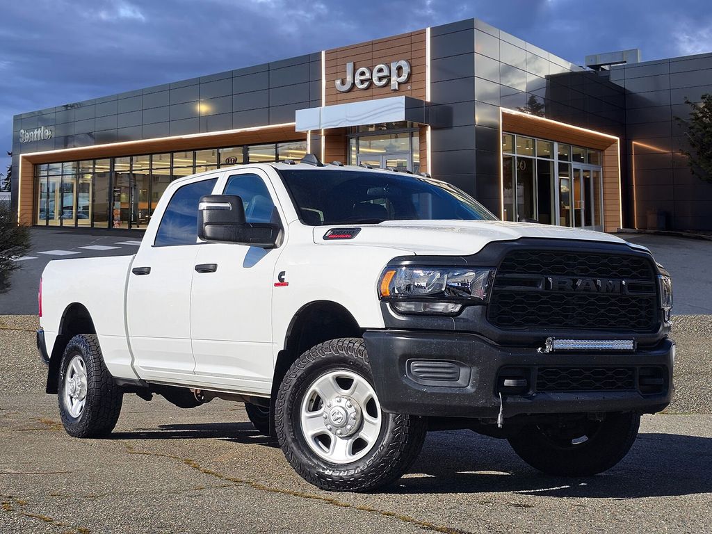 2024 RAM 3500 Tradesman Crew Cab 4WD