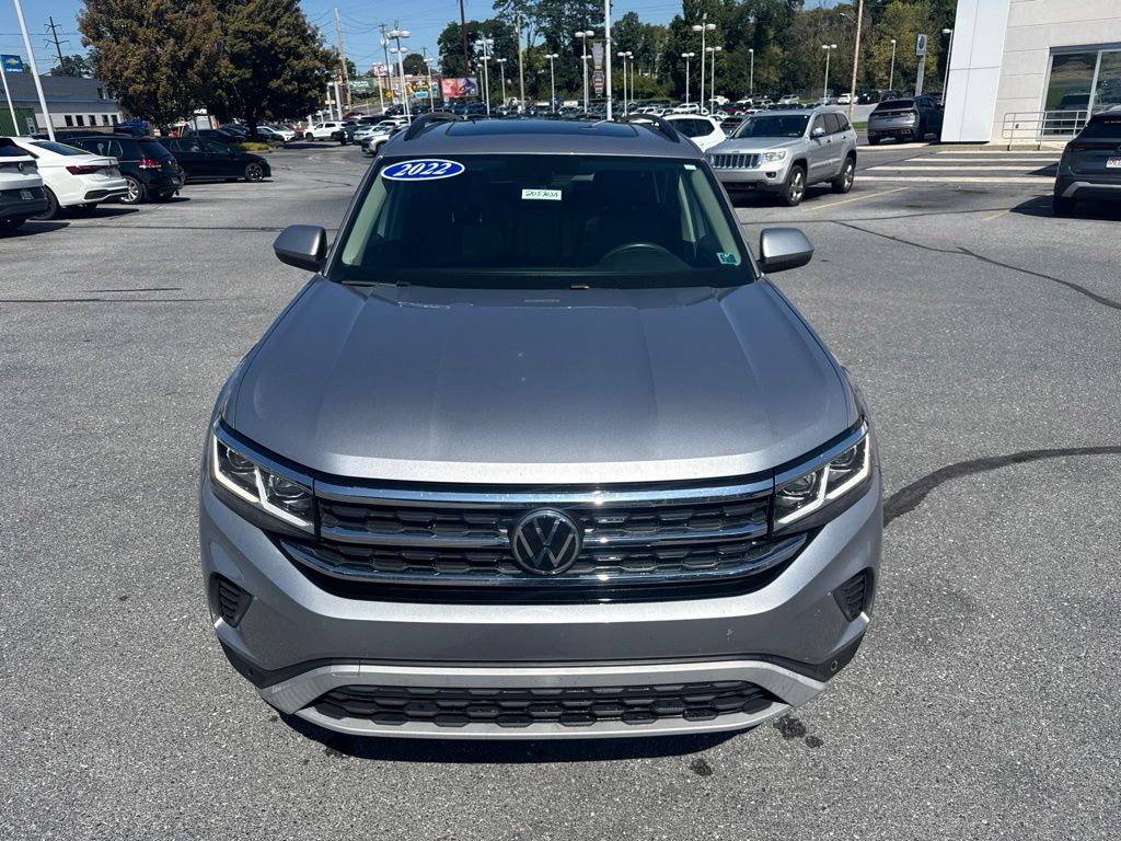 2022 Volkswagen Atlas 3.6L V6 SE w/Technology Silver at Sutliff Volkswagen